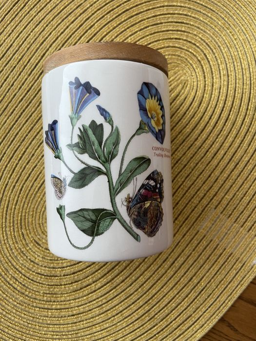 Банки від Portmerion