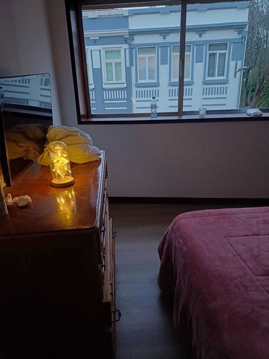 Quarto para arrendamento mensal