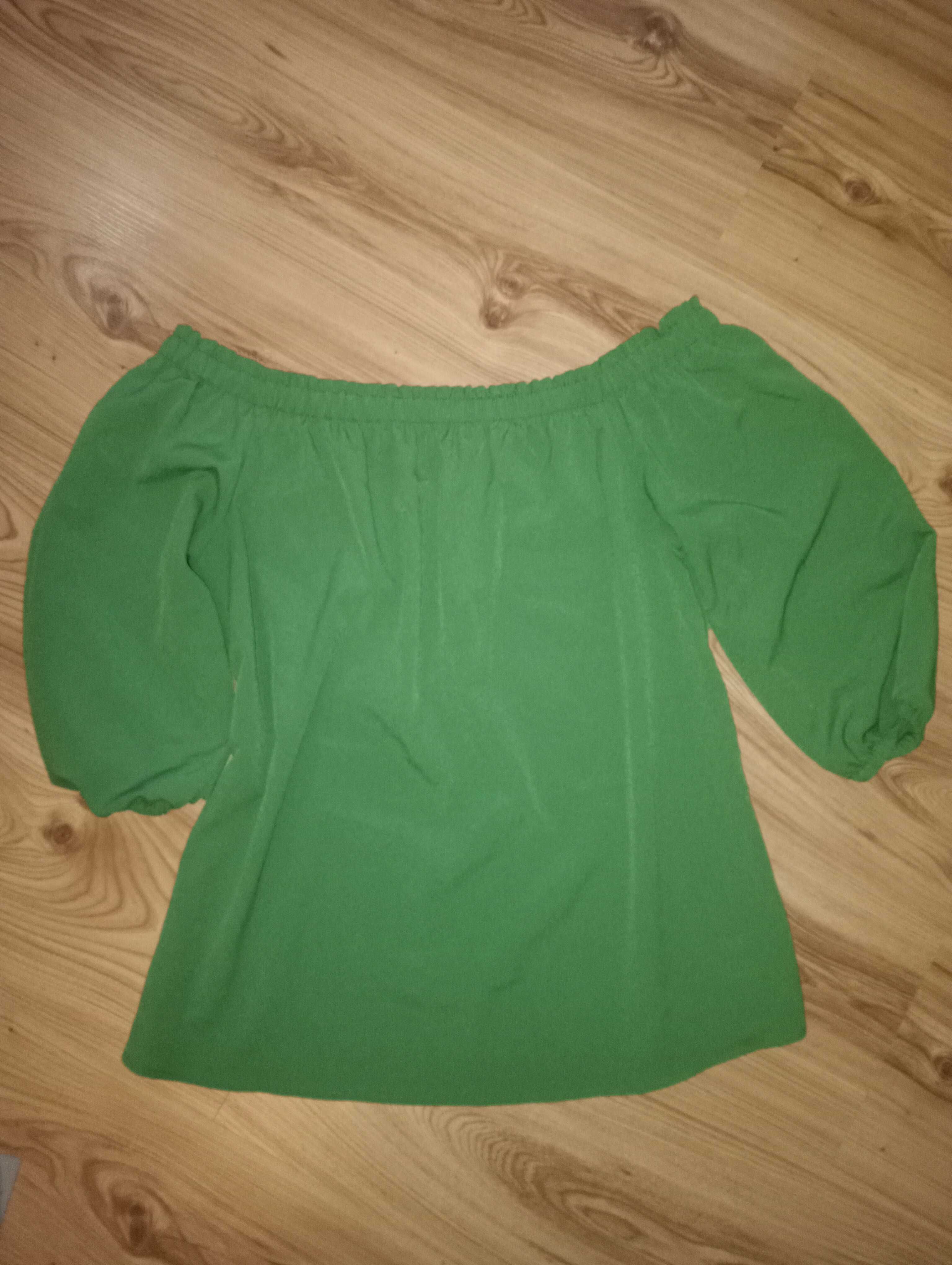 Zielona lekka bluzka