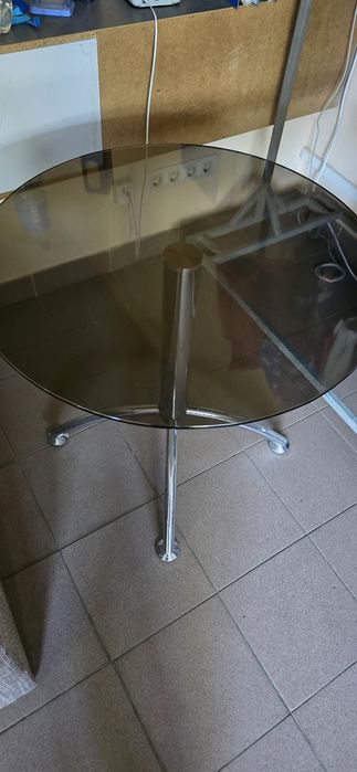Скляний стій, високий