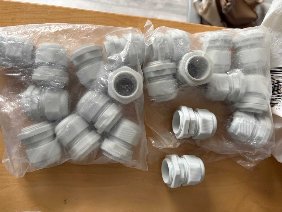 Bucins para tubo eléctrico/rede 20x PG29 + 20 PG12