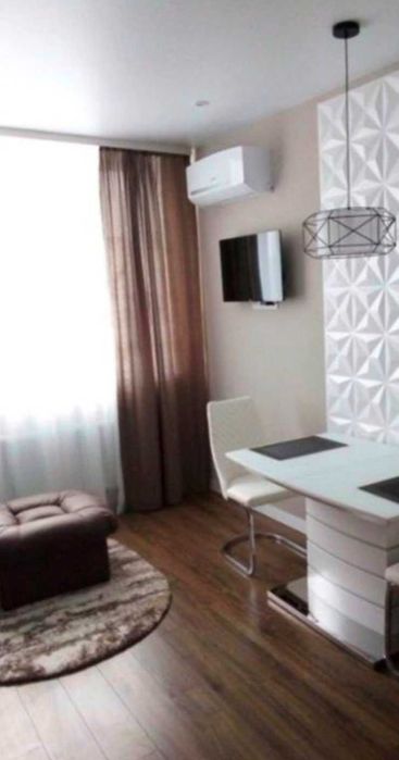 оренда відмінної квартири в ж.к. Варшавський