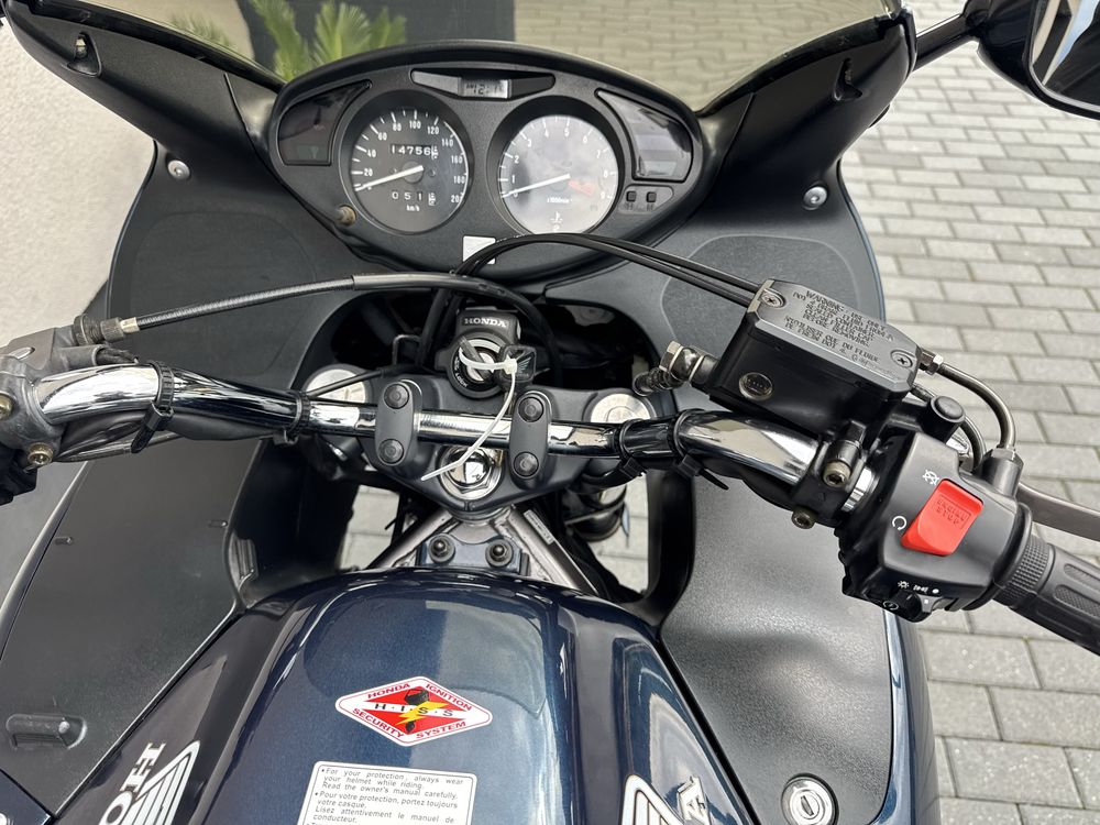 Honda Deauville NTV650