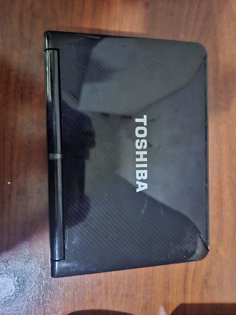 Toshiba NB200 disco ssd webcam