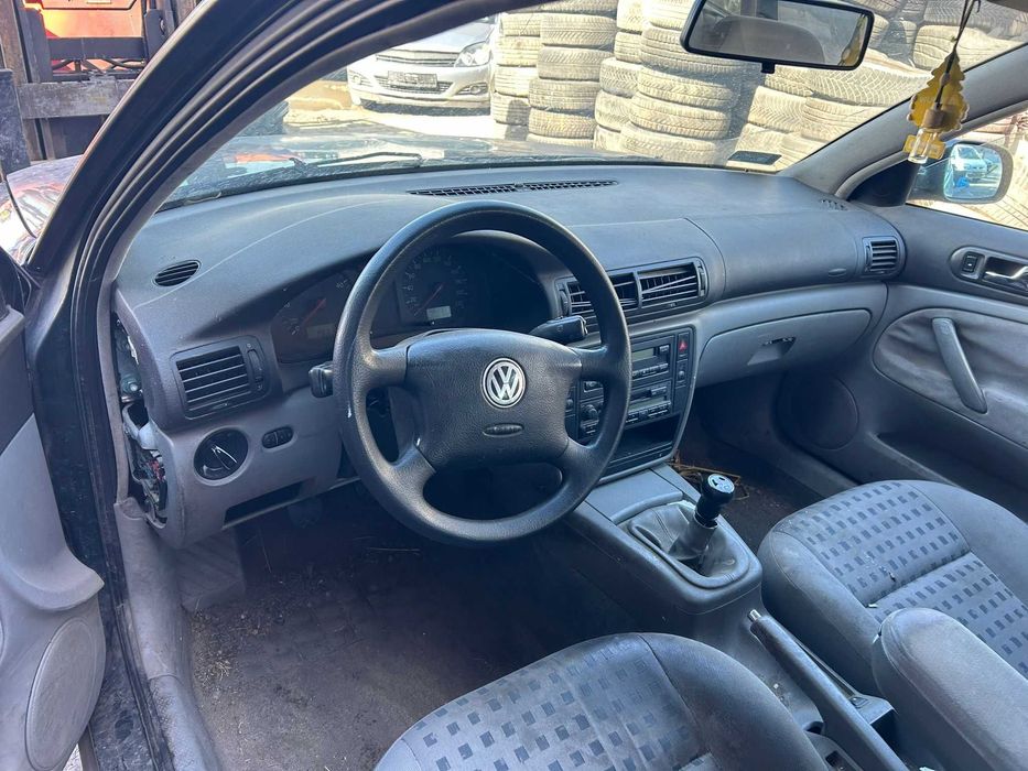 VOLKSWAGEN VW PASSAT B5  1.9 tdi ahu kolor lc6n części