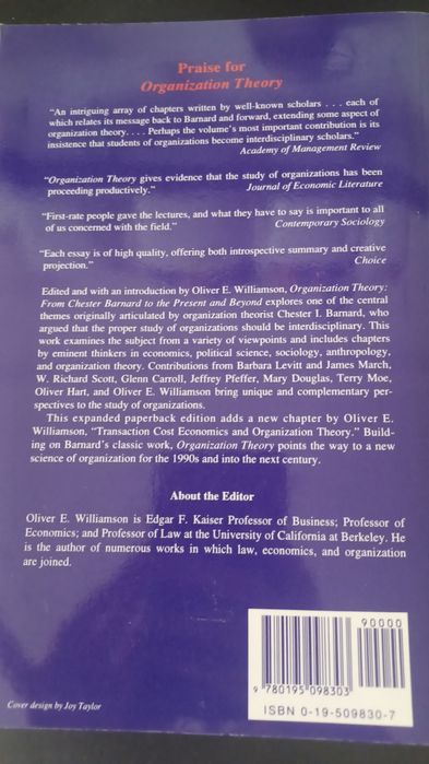 Livro "Organization Theory"  de Oliver E. Williamson