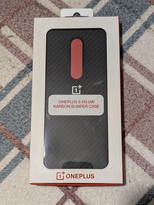 Карбоновий чохол на OnePlus 8 5g uw