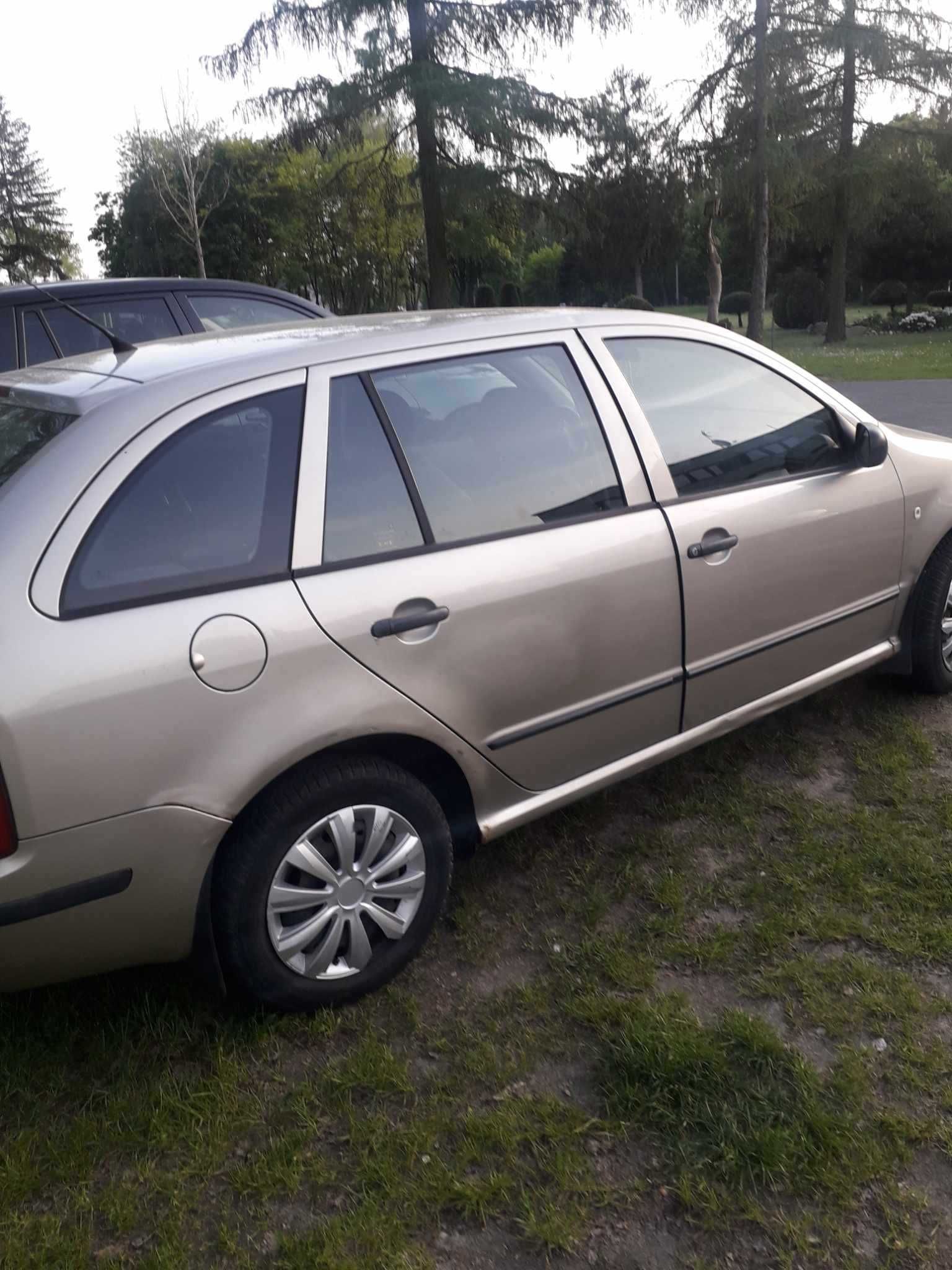 Skoda Fabia 2004, 1,4 diesel, przebieg 360 tys