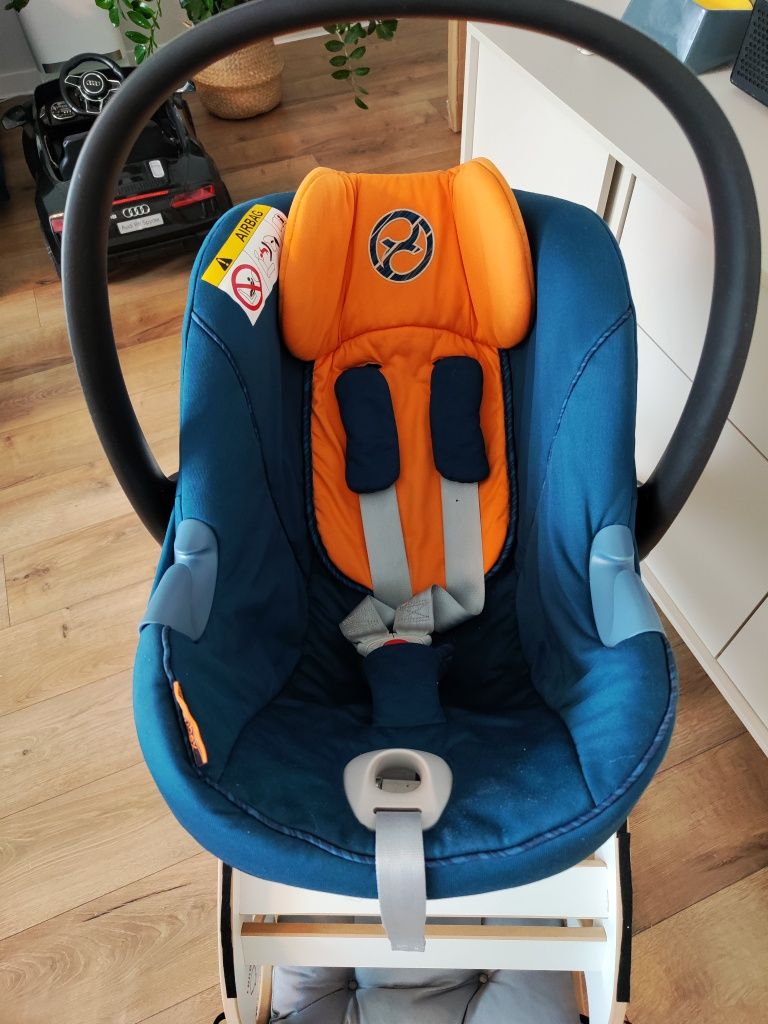 Cybex Aton M i-Size