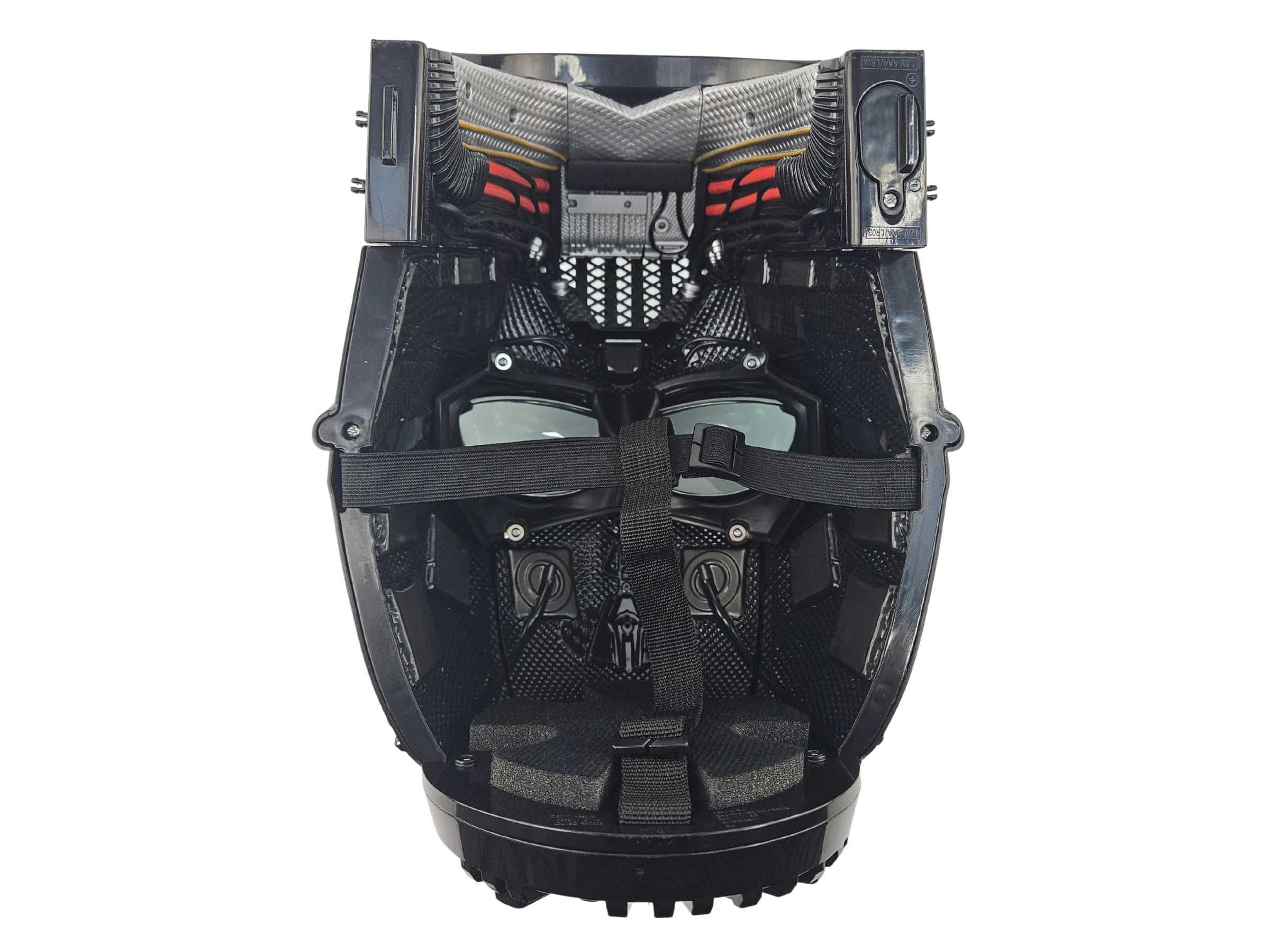 Шолом Hasbro: Star Wars: Darth Vader Premium Electronic