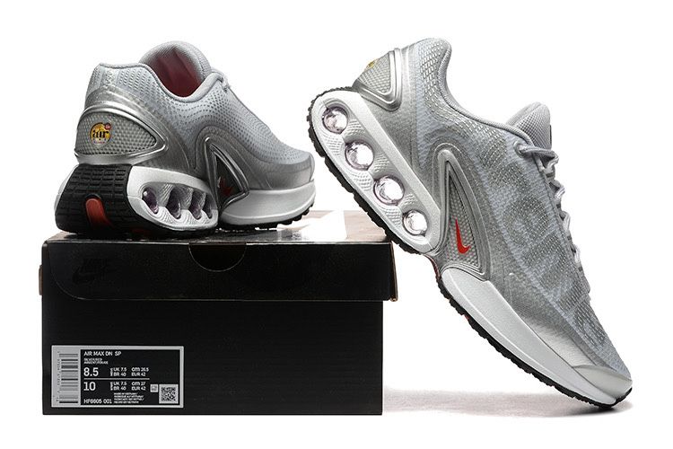 Продам кросівки Nike Air Max DN x Supreme Grey