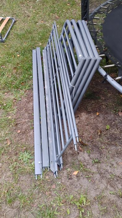 2x łóżko metalowe IKEA svarta parterowe +wysuwana leżanka