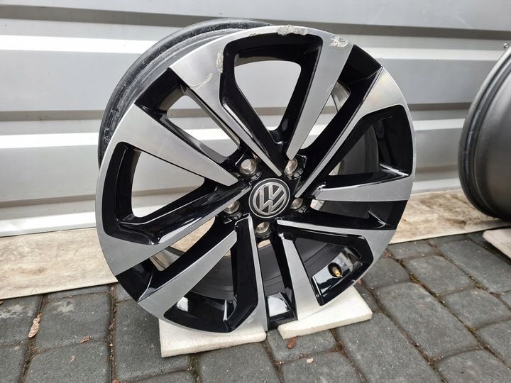 ORYGINALNA Felga Volkswagen 17" 7,0" ET 40 5x112 5NN.601.025.M Tiguan
