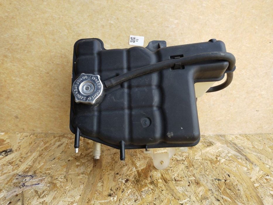 Jeep Grand Cherokee WK 2004-2010 бачок расширительный 55116873AD