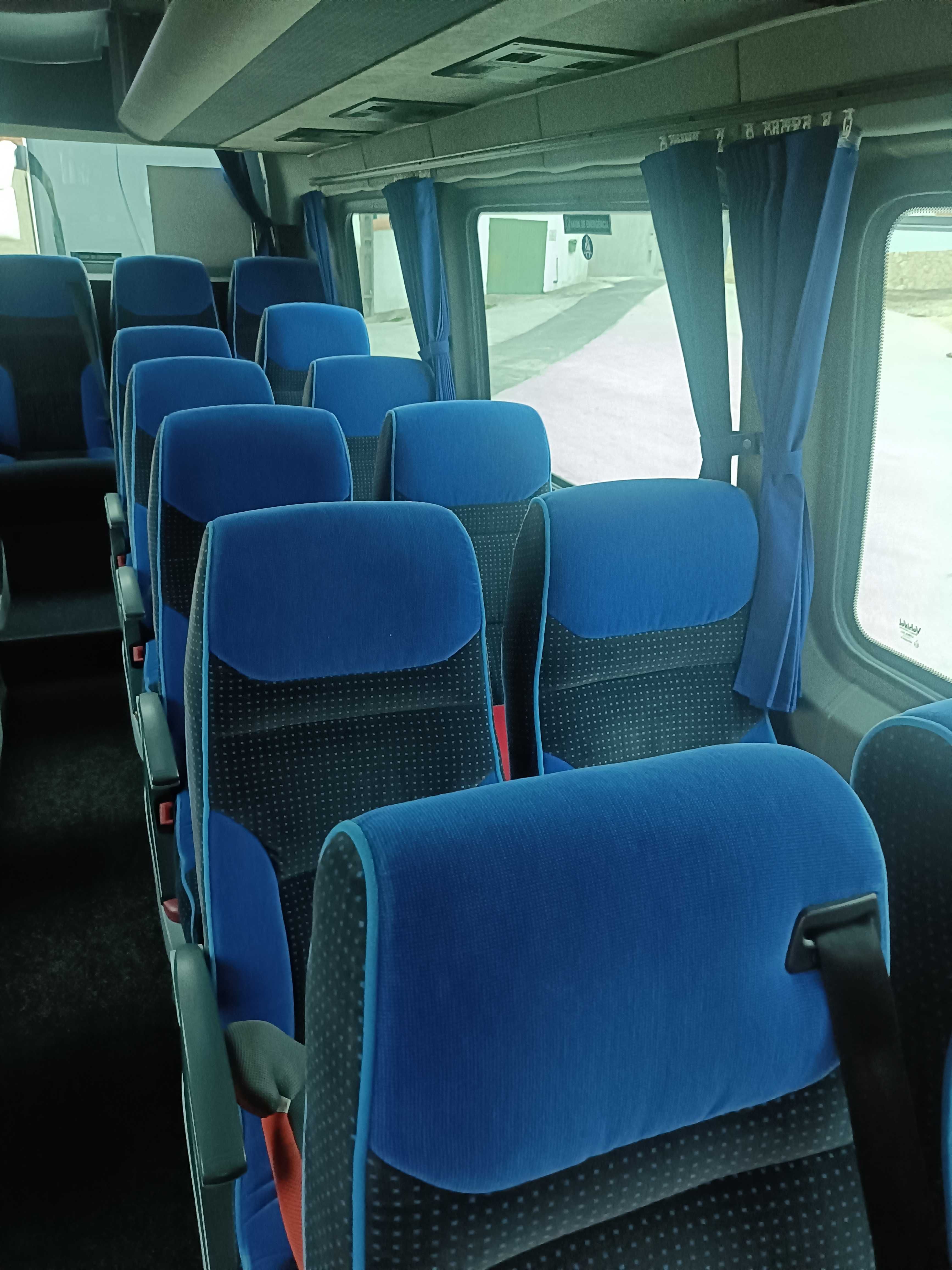 Mini Bus de turismo