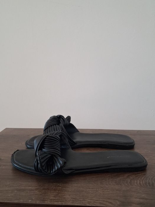 Шльопанці чорного кольору, 41р,