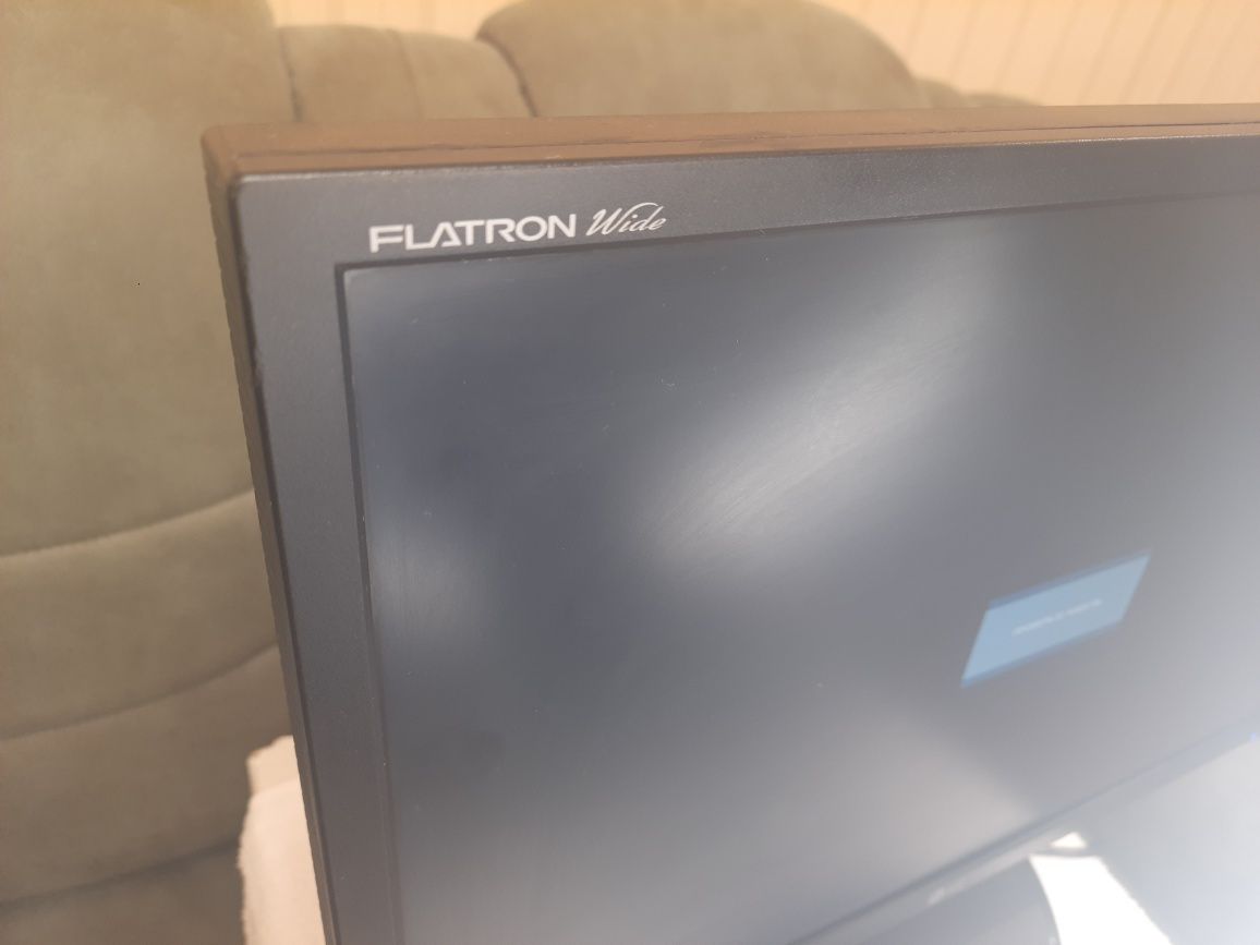Монитор LG FLATRON L204WT-BF б/у.