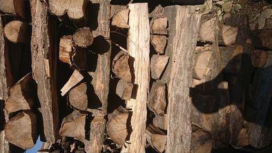 Drewno kominkowe-opalowe bukowe gotowe ciete rabane
