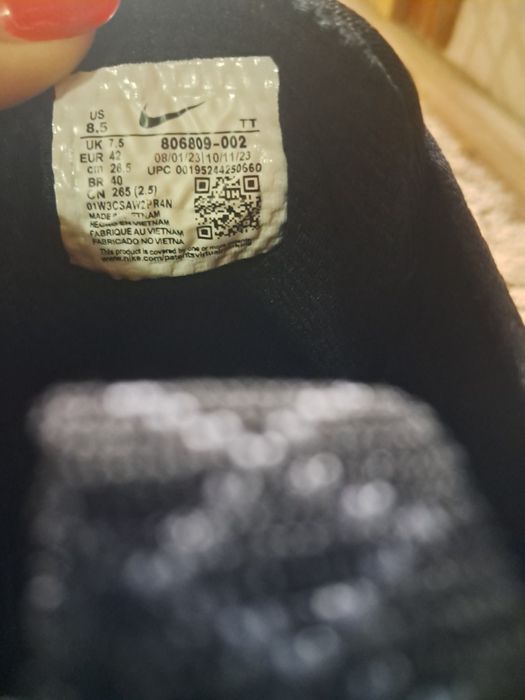 Ботінки  осінь зима  NIKE