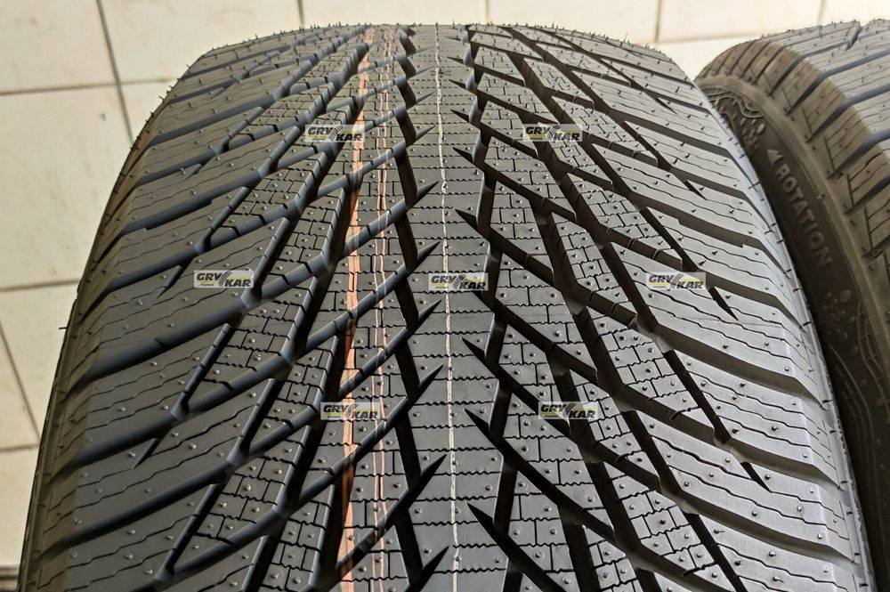 Opony 215/50R17 Greentrac Winter Master D1 C/C/70dB 3 lata gwar.