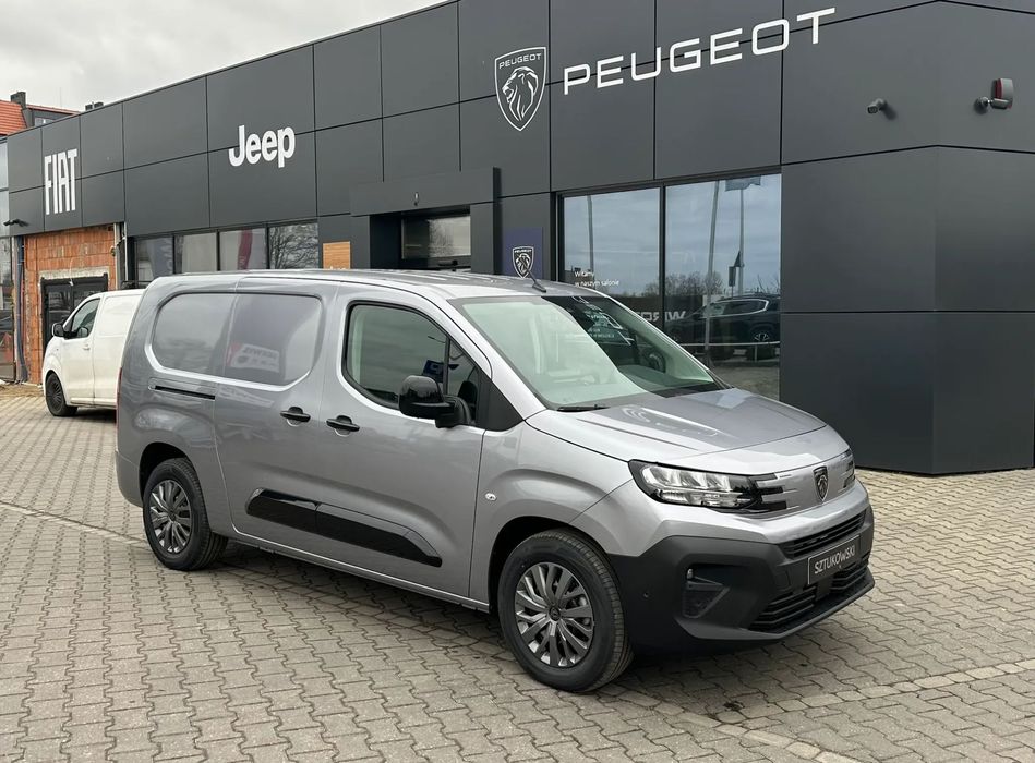 Peugeot e-Partner Furgon Long 750kg EV 136 KM, zasięg 330 km (akumulator 50 kWh)  Dopłata z programu NaszEauto 36 300,00 zł netto. Dostępny od ręki