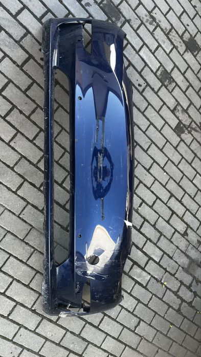 Бампер передній Tesla 3