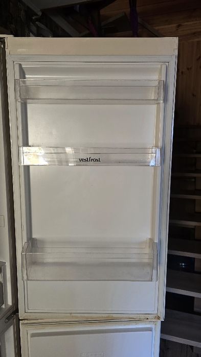 Полки на холодильник Vestfrost