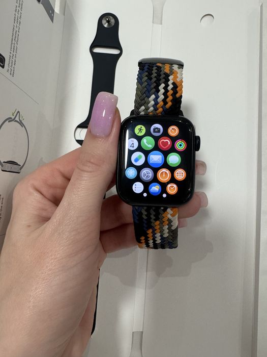 Apple Watch SE 44 mm