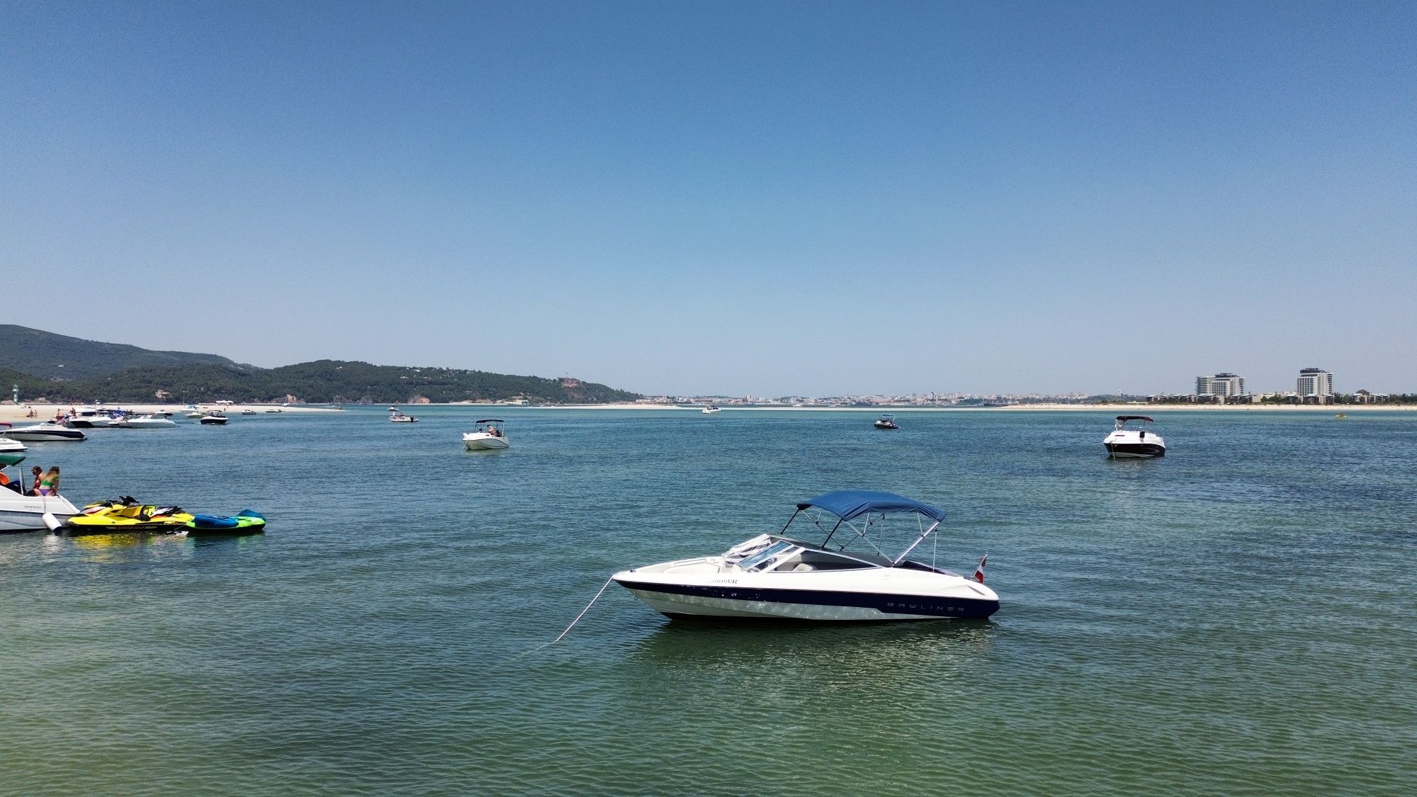 Bayliner 2050 edição limitada v8