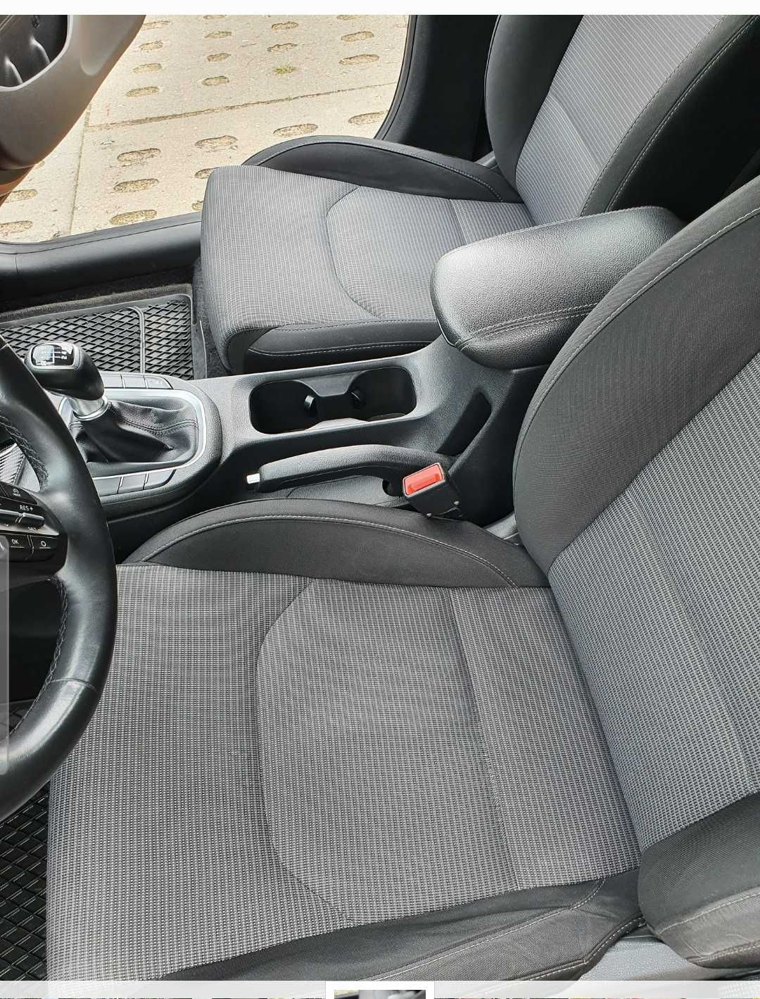 Hyundai i30 1.4 Comfort, Brembo, prywatny, zadbany, serwis, kuzyn Ceed