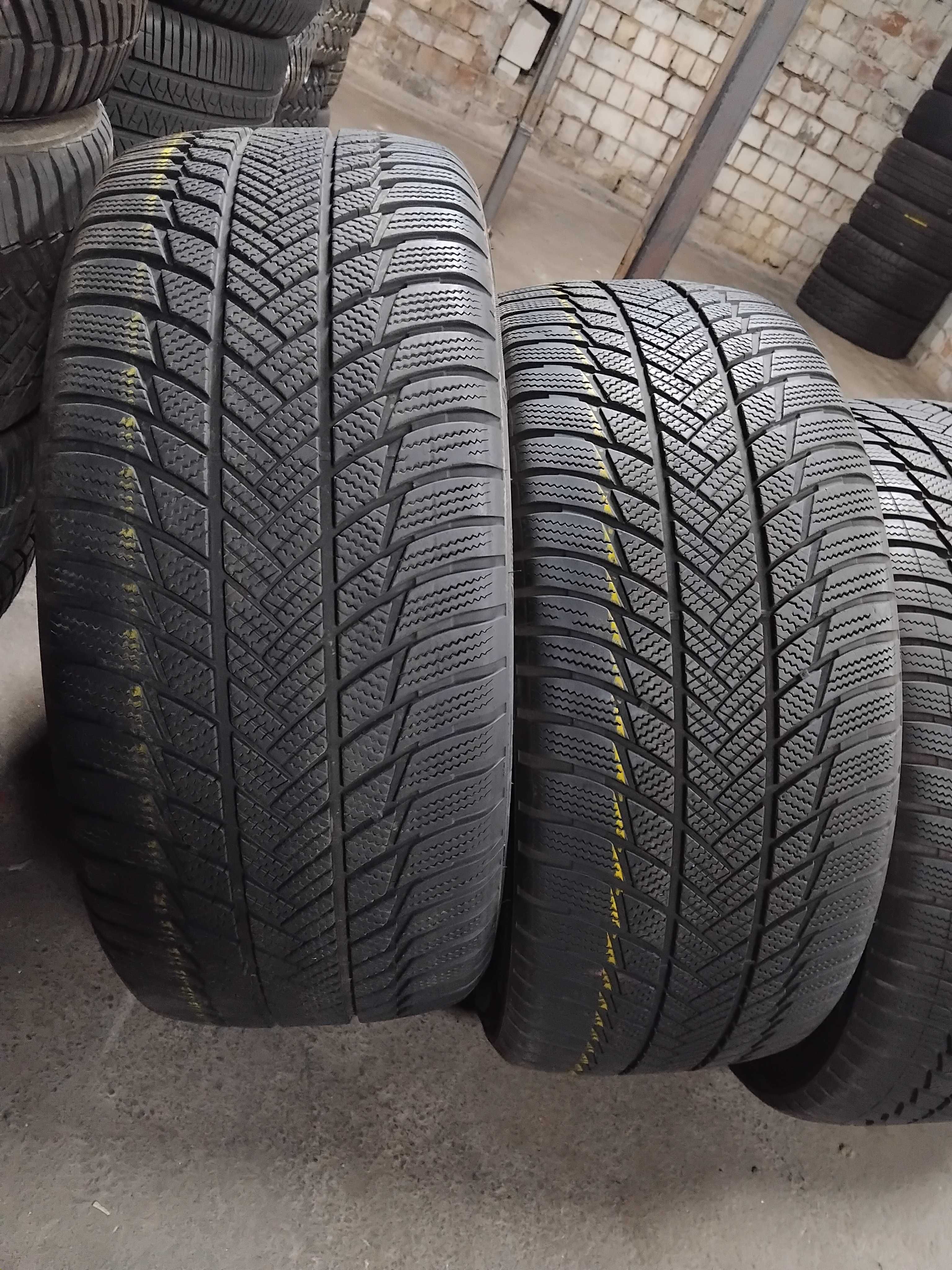 Шини бу 275/45 R20 Bridgestone Blizzak LM001 Ran Flat Комплект Зима