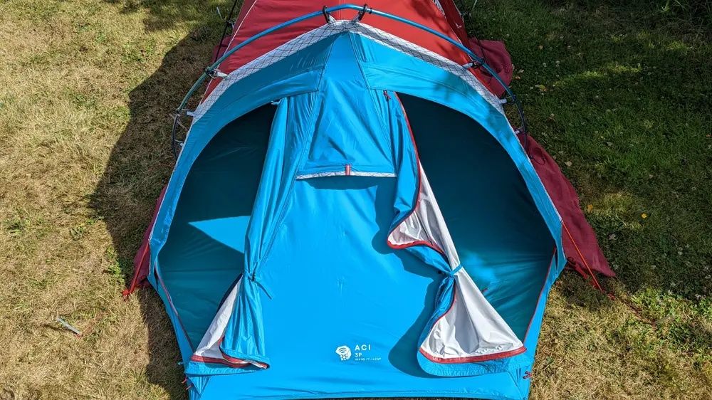 Namiot Mountain Hardwear model ACI 3 OU7538
