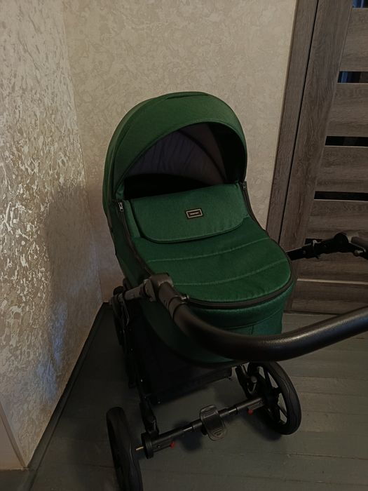 Продам візочок Adamex locco