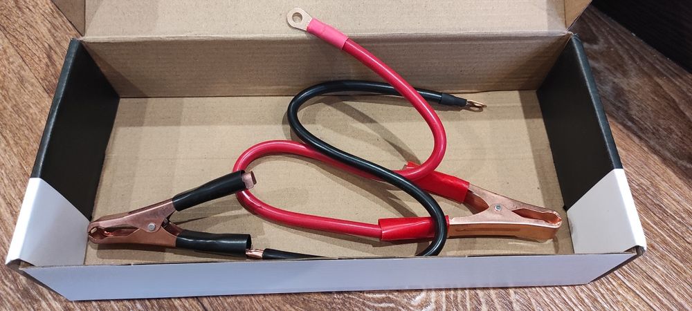 Інвертор 12В/220 Вольт, потужність 2000 Вт