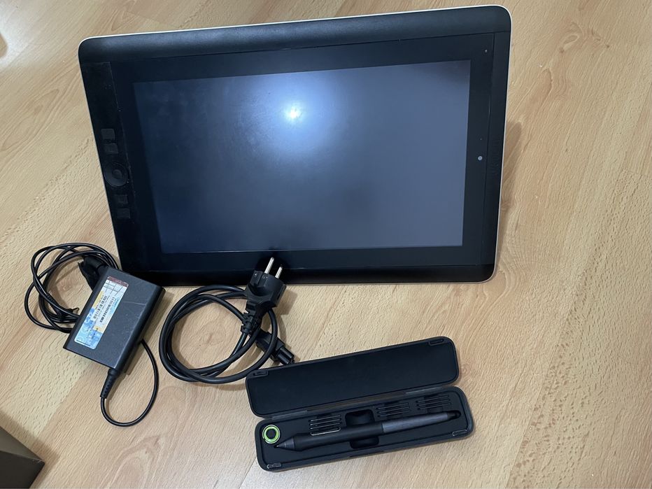Wacom Cíntiq companion wl1300l