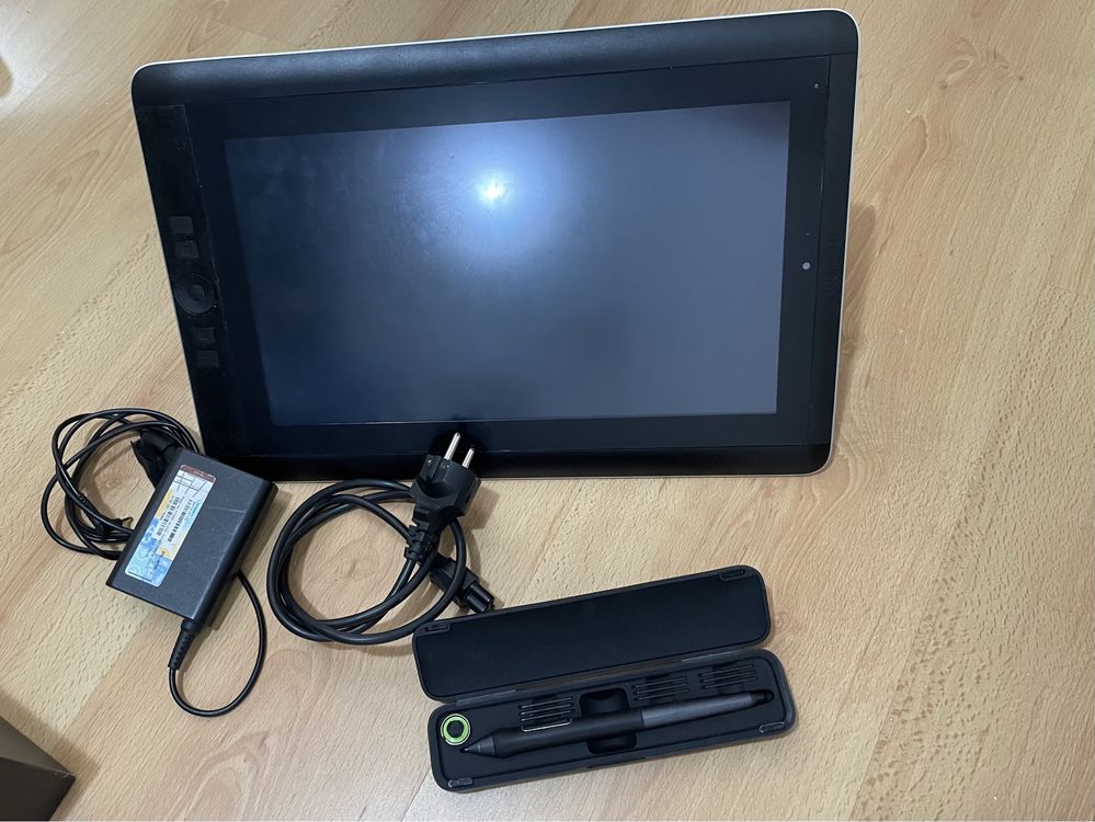 Wacom Cíntiq companion wl1300l