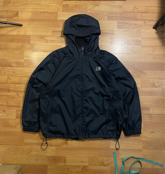 (M-L) KARRIMOR Черная курточка на мембране осенняя весенняя ветровка