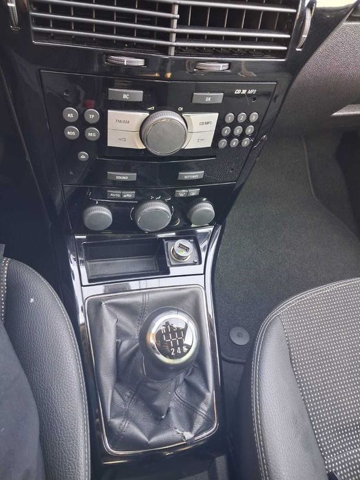 Opel Astra Caravan 1.7 CDTI 110CV Cosmo EcoFlex