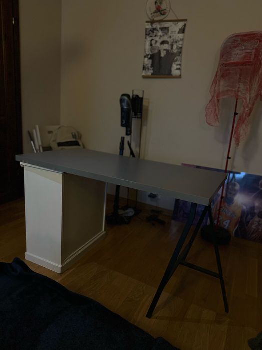 Biurko używane lekkie/skladane