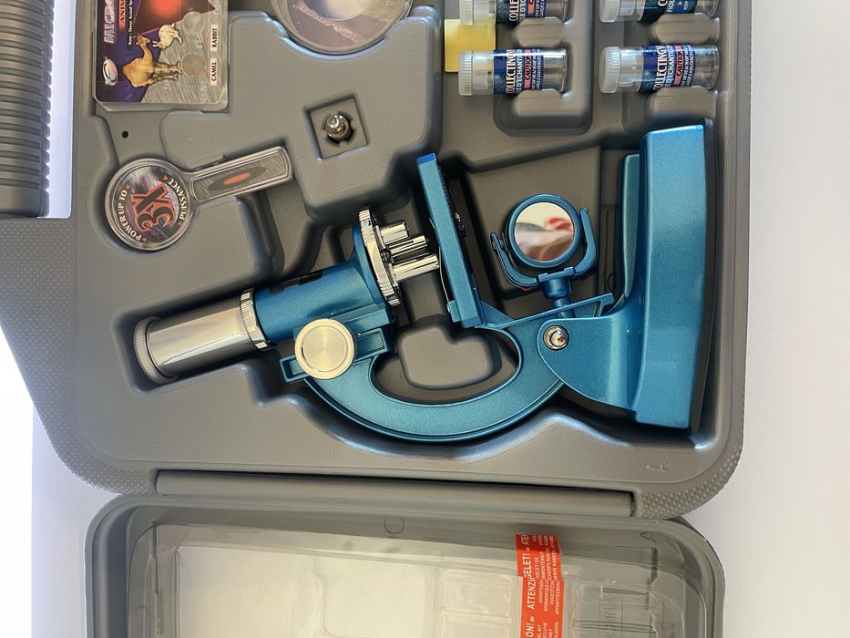 MICROSCÓPIO DELUXE | Usado, mas em bom estado!!