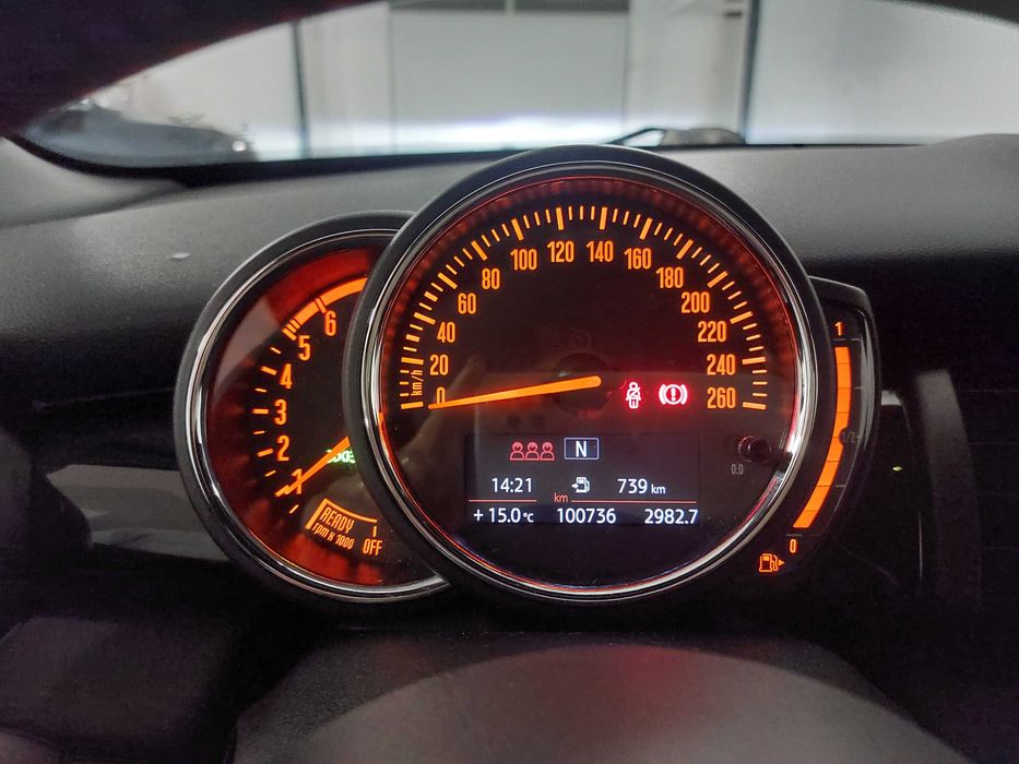 Mini Cooper D 5 Portas