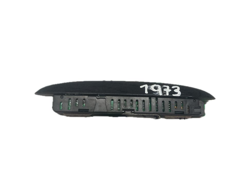 Módulo genérico MERCEDES-BENZ CLS (C219)