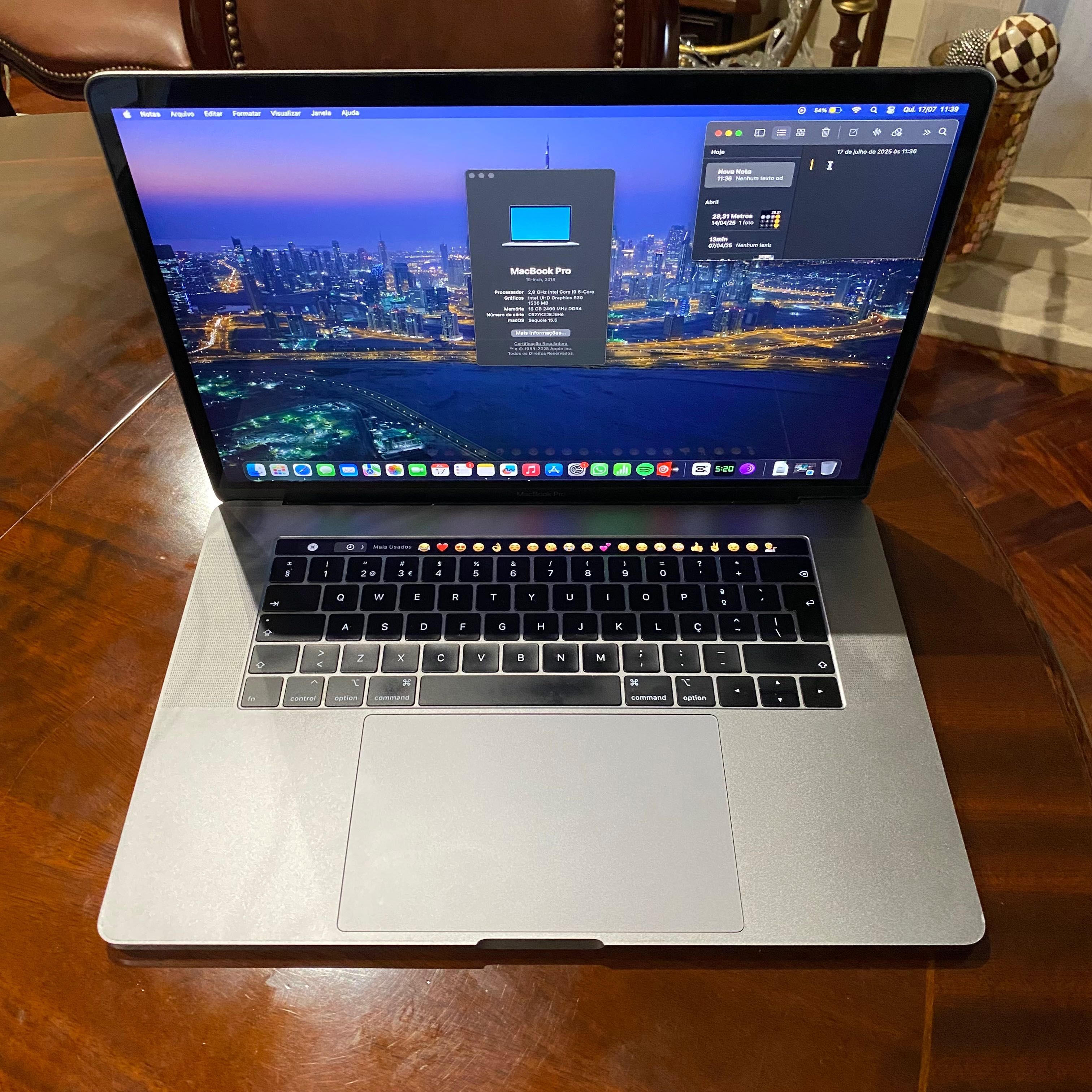 Macbook Pro 15, TouchBar, Processador i9