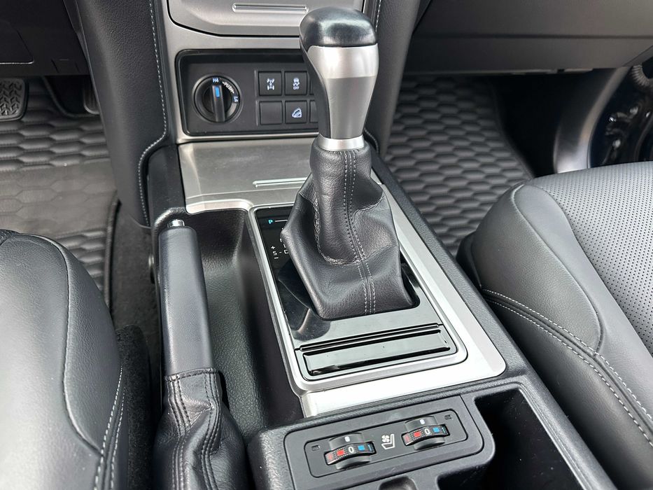 Toyota Land Cruiser Prado 2.8D Prestige