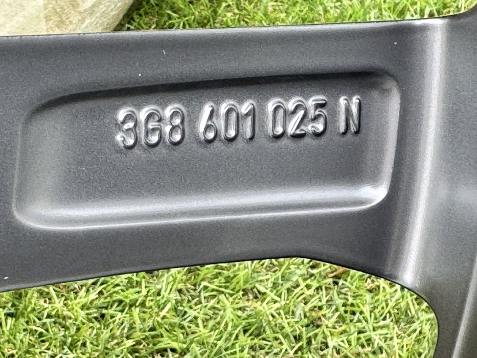 Nowe, oryginalne koła zimowe 18” 245/45/18 VW Arteon Passat