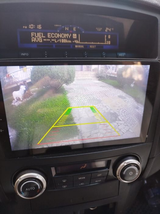 Mitsubishi Pojero Wagon 4