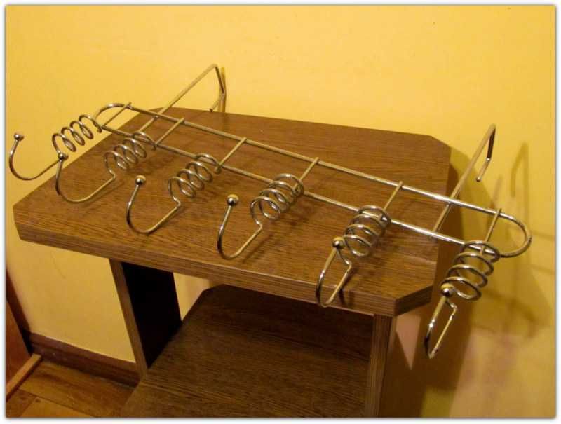 Wieszaki metalowy na drzwi Spirale