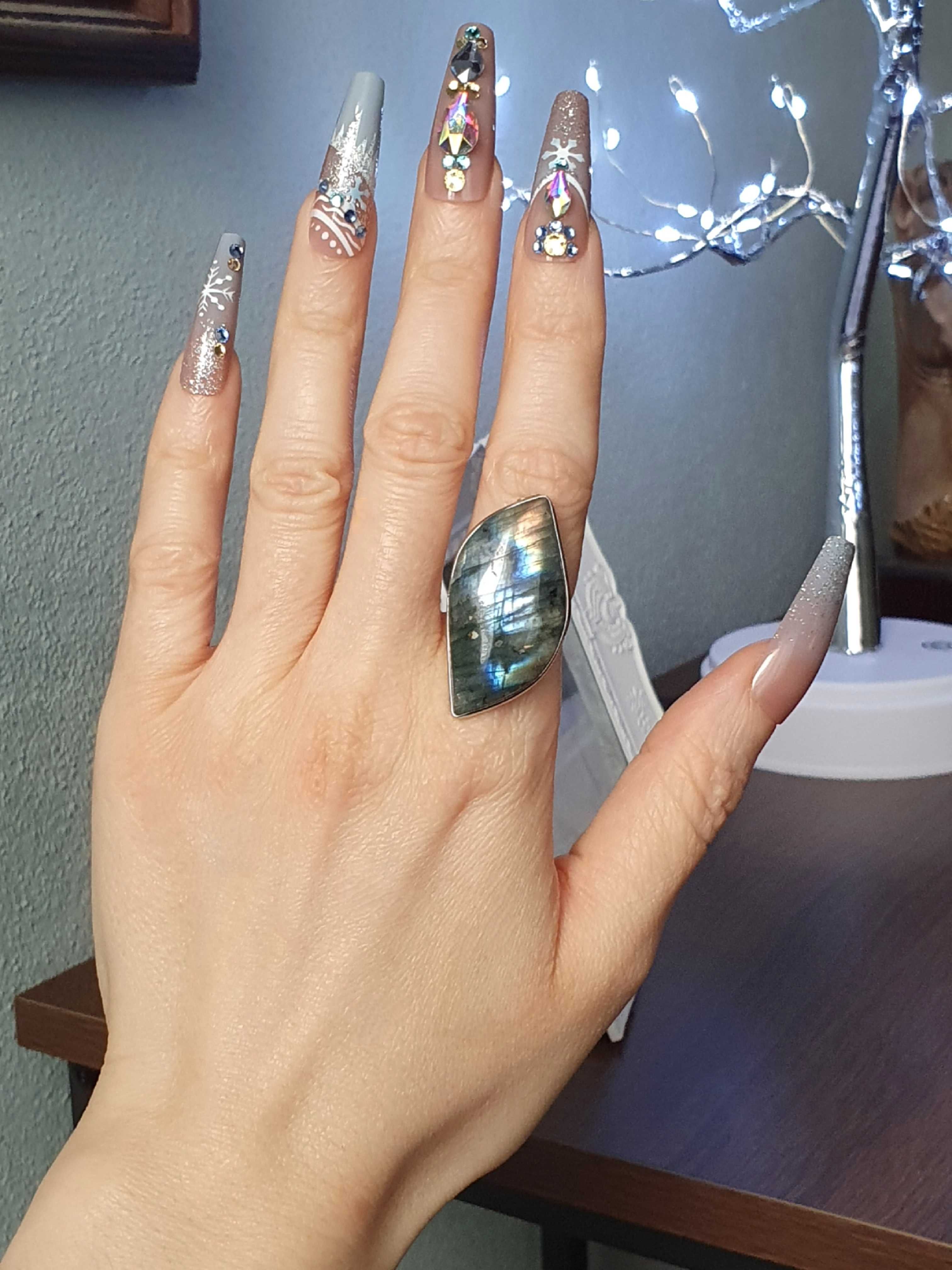 Anel ajustável com labradorite azul e multicolor, pedra natural