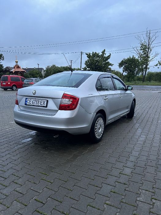 Продам авто Skoda Rapid 2013 року випуску