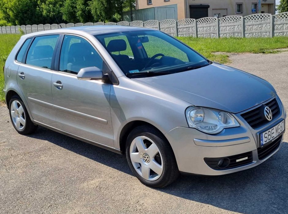 Volkswagen Polo 1,4 80 KM 2008r /bezwypadkowy, nowy rozrząd, 2 klp kół